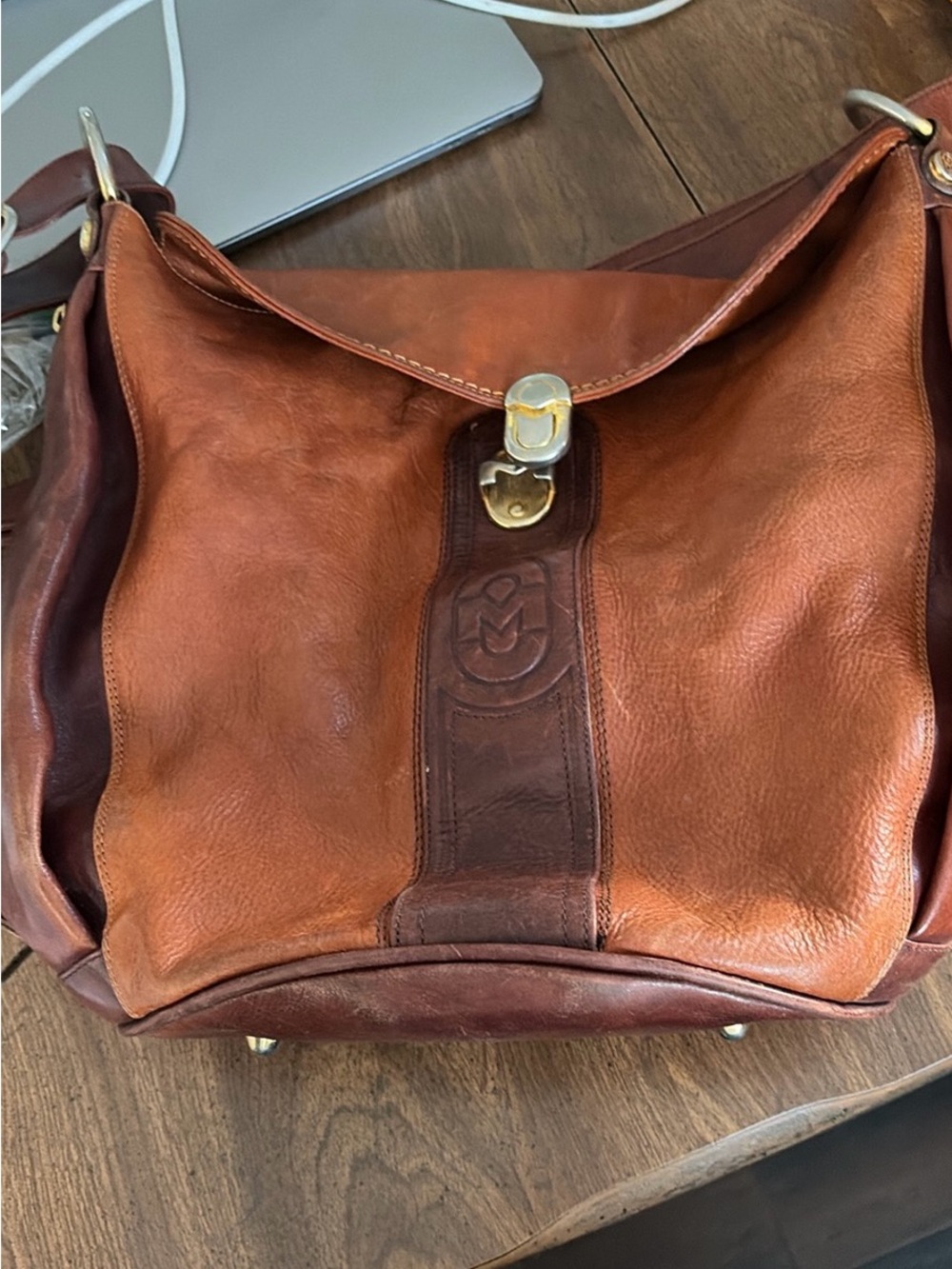Luxury Leather EUC Marino Orlandi Italian Made Duo Tone bucket shoulder bag